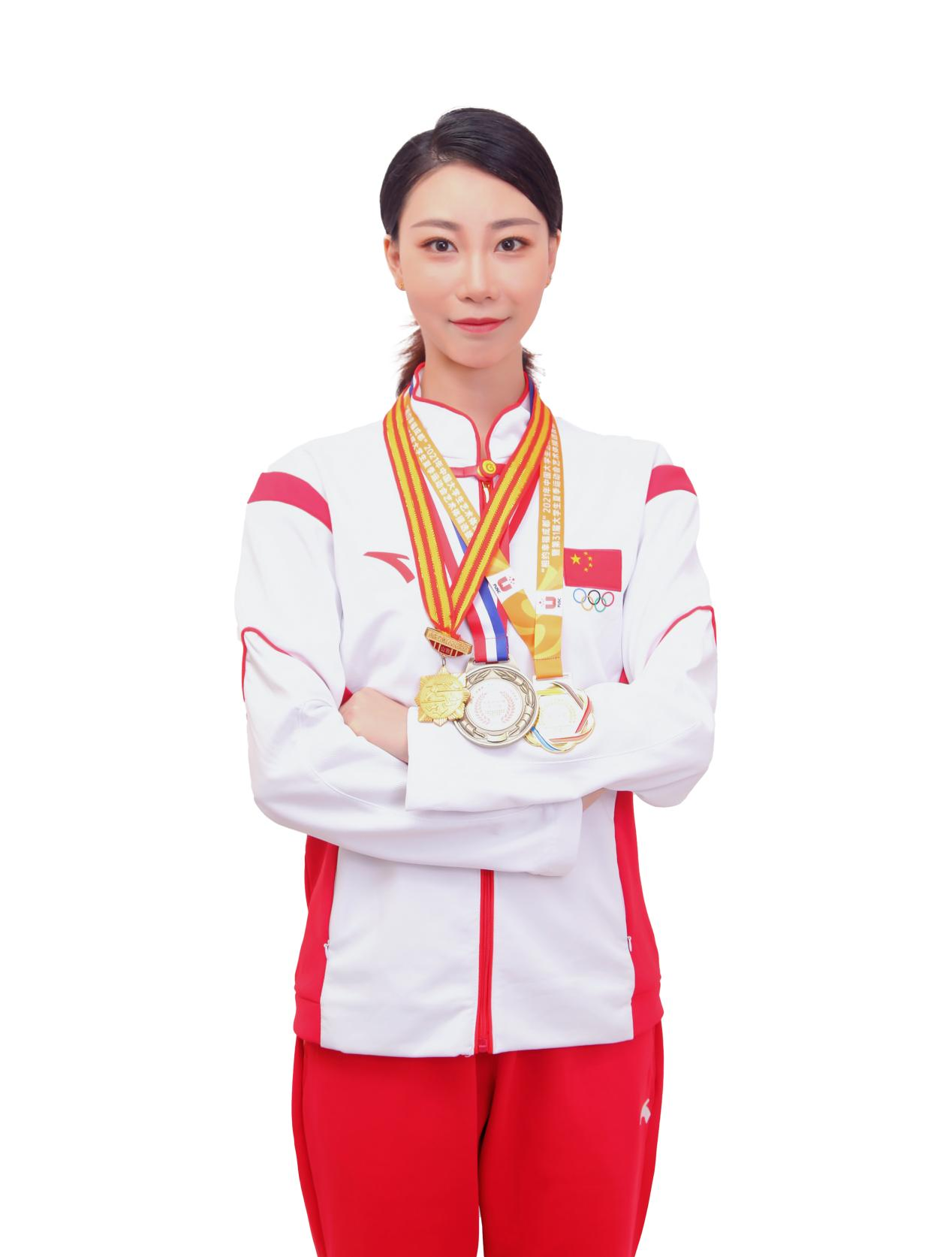 李悦